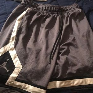 Jordan/Nike men’s/teen Jordan athletic shorts